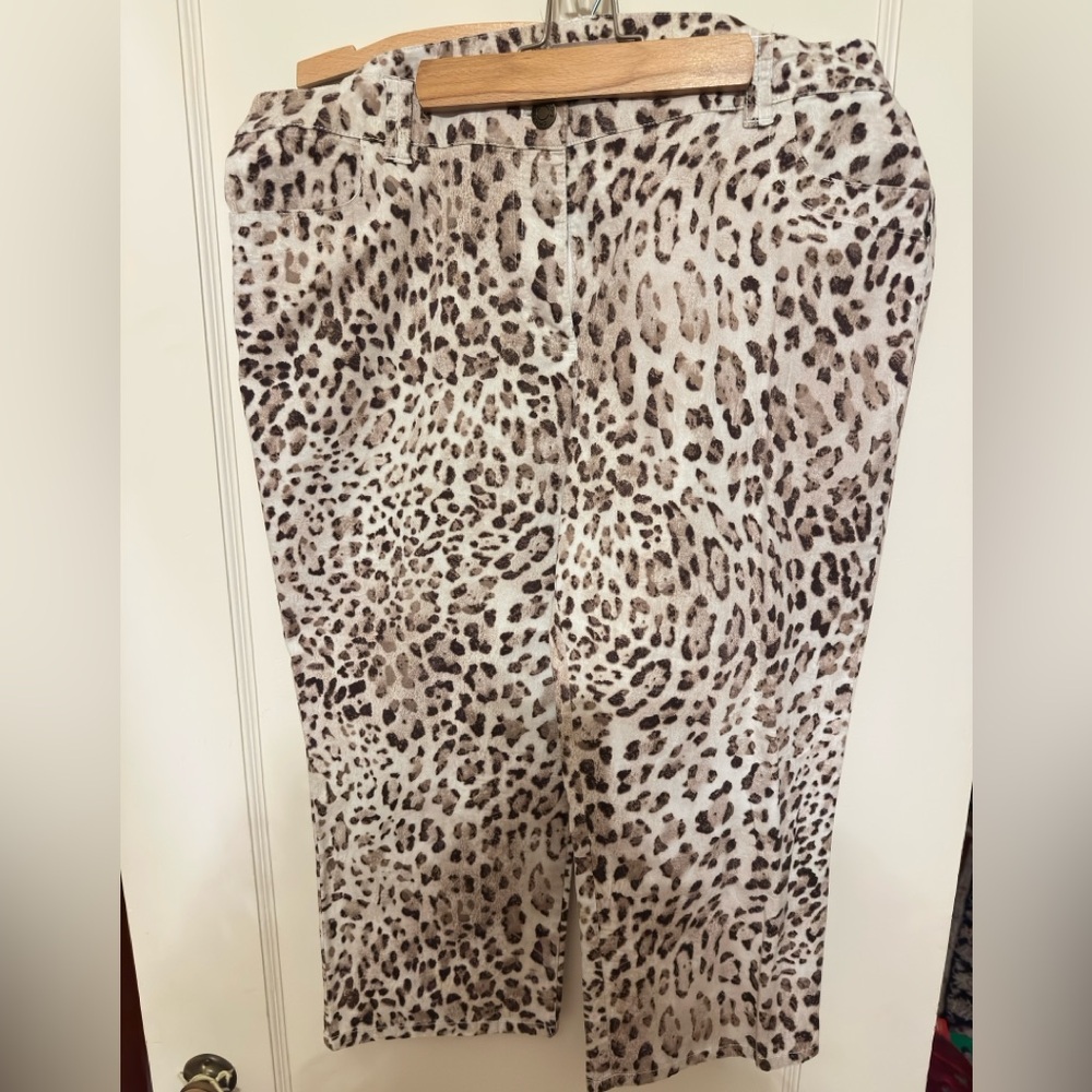 Chico's Animal Print Crop Pants